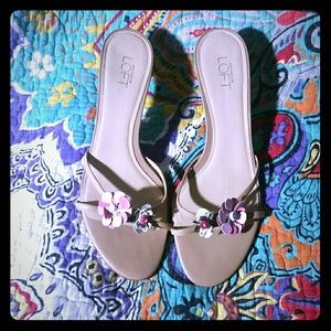 Adorable Loft floral sandals size 9M